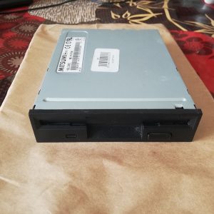 1.44mb disket floppy disk driver disket okuyucu yazıcı
