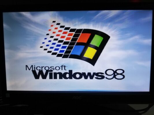 windows 98 pc win 98 bilgisayar win98 yüklü kasa  