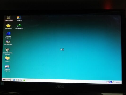 windows 98 pc win 98 bilgisayar win98 yüklü kasa  