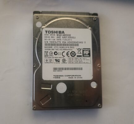 toshiba MQ01ABD032 2.5" 320 gb sata hard disk  
