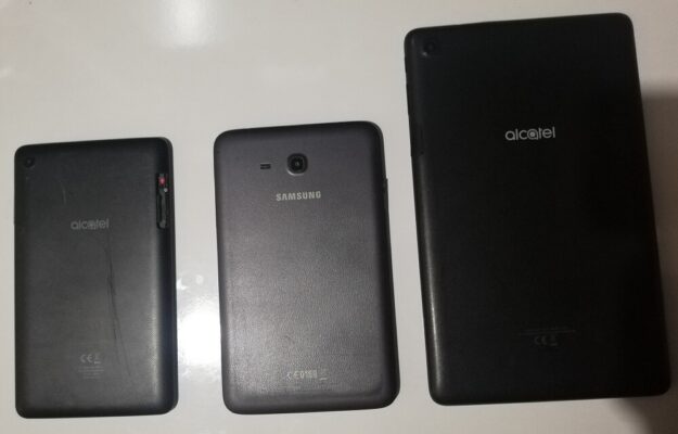 3 adet arızalı tabet bozuk tablet  
