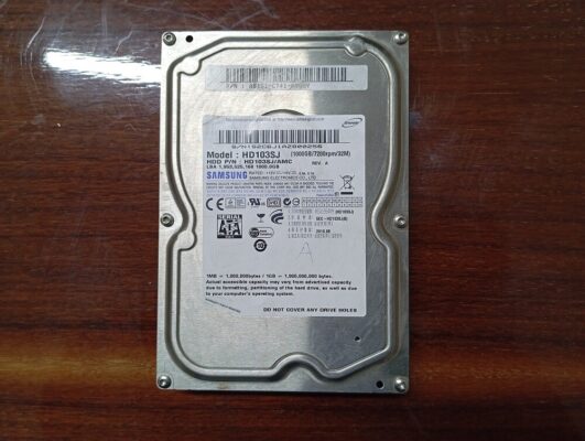 Arızalı hdd bozuk hdd arızalı harddisk 1 tb hd103sj  