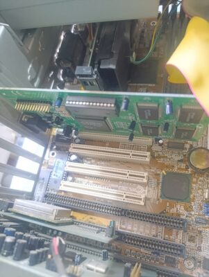 isa slotlu kasa win 98 serial portlu  