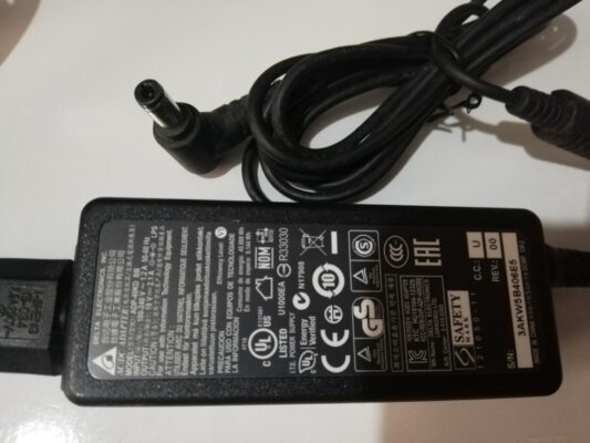 casper şarz cihazı 19v 2.1a laptop şarj aleti  