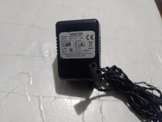 traş makinesi adaptörü KHG030080D-3 3V 800MA  