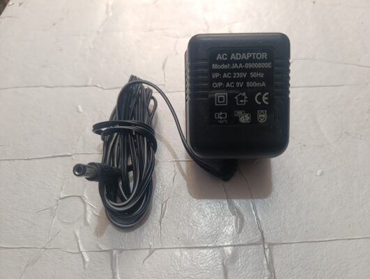 JAA-0900800E 9V 800MA ADAPTÖR  